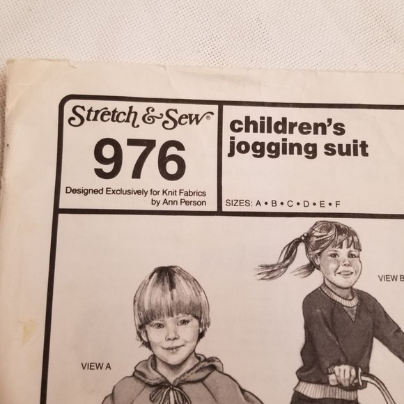1984 Stretch & Sew Childrens Jogging Suit pattern Sz A-F Pat044 - Picture 3 of 5